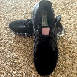 Adidas ultraboost (black)